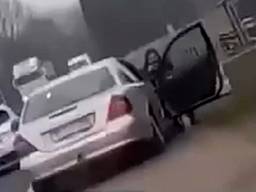 De auto waarbij jeugdgevangene is doodgeschoten (bron: snapchat).