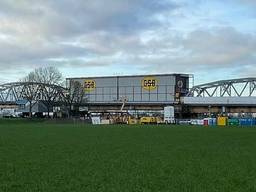 De brug bij Grave (foto: DSB).