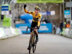 Marianne Vos wint het NK veldrijden in Rucphen (foto: ANP / Bas Czerwinski).