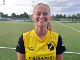 Kim Hendriks, speelster van NAC Vrouwen (foto: Leon Voskamp).