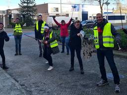 Gina Makken (rode jas) met de Troep Troopers Tongelre (archieffoto).