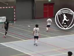 Een fragment uit de veelbesproken wedstrijd tussen ZVC en DZV.