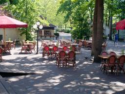 De horeca in de Efteling is al weken gesloten (archieffoto: Eric de Redelijkheid/Flickr).