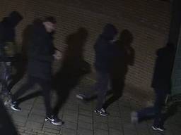 De inbrekers gingen met z'n vieren het huis binnen (foto: Politie Oost-Brabant).