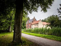 Wie een bouwkavel wil kopen op het Land van Ooit moet diepe zakken hebben