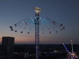 De kermis van boven is een mooi plaatje (foto: Omroep Brabant).
