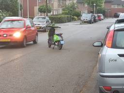 Een deelscooter in Eindhoven (Foto: Freddy van Houtert).