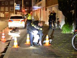 Politieonderzoek op de plaats van de aanrijding in Breda (foto: Perry Roovers/SQ Vision).