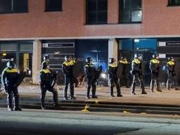 De ME stond al enige tijd paraat (foto: Omroep Brabant).  