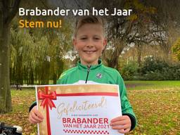 Mats (9) fietst duizenden euro's bij elkaar voor zieke kinderen 