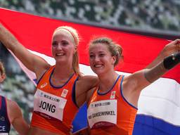 Marlene van Gansewinkel (rechts) veroverde brons op het onderdeel verspringen, Fleur Jong goud (foto: ANP 2021/Kiichiro Sato).