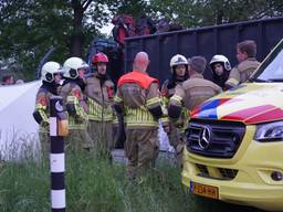 Chauffeur overleden na botsing vrachtwagens in Gilze 