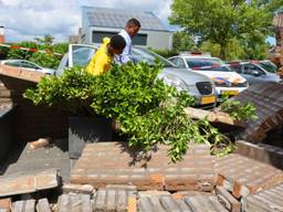 Van de muur bleef weinig over (foto: Bart Meesters/ SQ Vision).