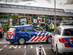 Boeren protesteren bij Eindhoven Airport (foto: Sem van Rijssel/SQ Vision).