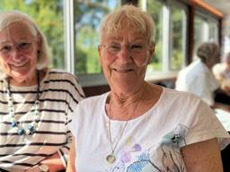 Voor veel ouderen is de zomer eenzaam, niet voor Josje (82) en Els (78)