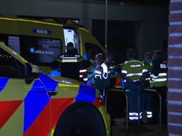 Vrouw steekt man neer in Hoogerheide, verdachte verstopt zich in auto