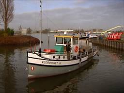 Eenmaal, andermaal, verkocht: Oude veerboot Werkendam lll wordt geveild