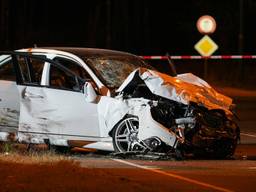 De botsing vond rond vier uur vrijdagnacht plaats (foto: Gabor Heeres/SQ Vision).