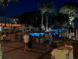 Hotels op Rhodos vol met gestrande en wachtende reizigers (Foto: Lennart Schrauwen) 