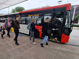 Het wordt drukker op station Tilburg (foto: Collin Beijk)