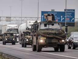 Archieffoto van een militaire colonne (foto: Defensie).