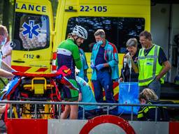 Wielrenner zwaargewond na val tijdens NK voor studenten in Nuenen