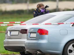 Dode gevonden in auto bij schuur in buitengebied Odiliapeel
