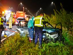 Dodelijk ongeluk op de N2 bij Waalre wordt onderzocht (foto: Rico Vogels/SQ Vision).