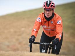 Marianne Vos in actie tijdens een training in Fayetteville (foto: ANP/BELGA 2022/David Stockman).