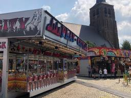 De kermis in Moergestel. (foto: Imke van de Laar)