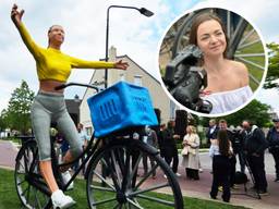 Lonneke is ineens het voorbeeld van hoe je niet moet fietsen (Foto's: Lonneke Vermeulen).