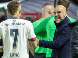 Noa Lang en Peter Bosz (foto: OrangePictures).