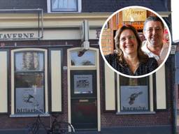 Xenia en haar man zijn de eigenaren van Café Taverne in Tilburg (foto: Facebook Café Taverne).