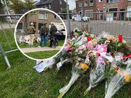 Aan de Dillenburglaan is een gedenkplek gemaakt (foto: Floortje Steigenga).