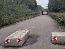 Weg en tunnel zijn al 15 jaar afgesloten voor verkeer: 'Weggegooid geld'