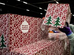 Steeds meer werkgevers kiezen voor luxeproducten in het kerstpakket (foto: ANP).