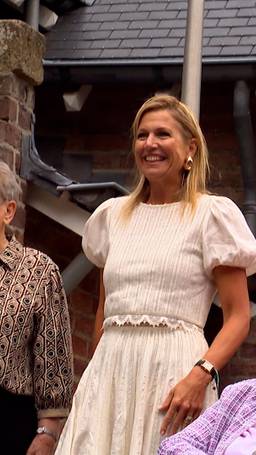 Máxima op bezoek