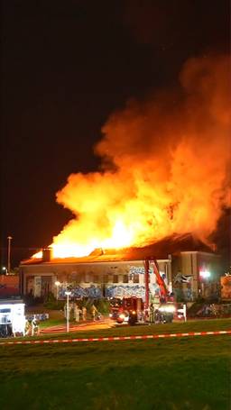 Brand verwoest 't Stroomhuisje