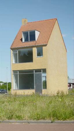 Stilstaand draaiend huis