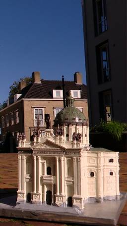 Basiliek wordt kersthuisje