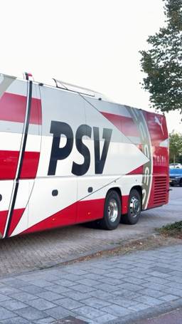 Ajax-fan in deze bus?