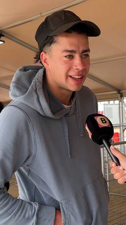Brakke koppen op Paaspop