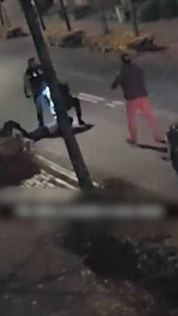 Politie schiet