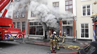 Panden in het centrum van Bergen op Zoom ontruimd na brand