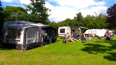 Camping de Paal in Begeijk is bijna heel de zomervakantie volgeboekt.