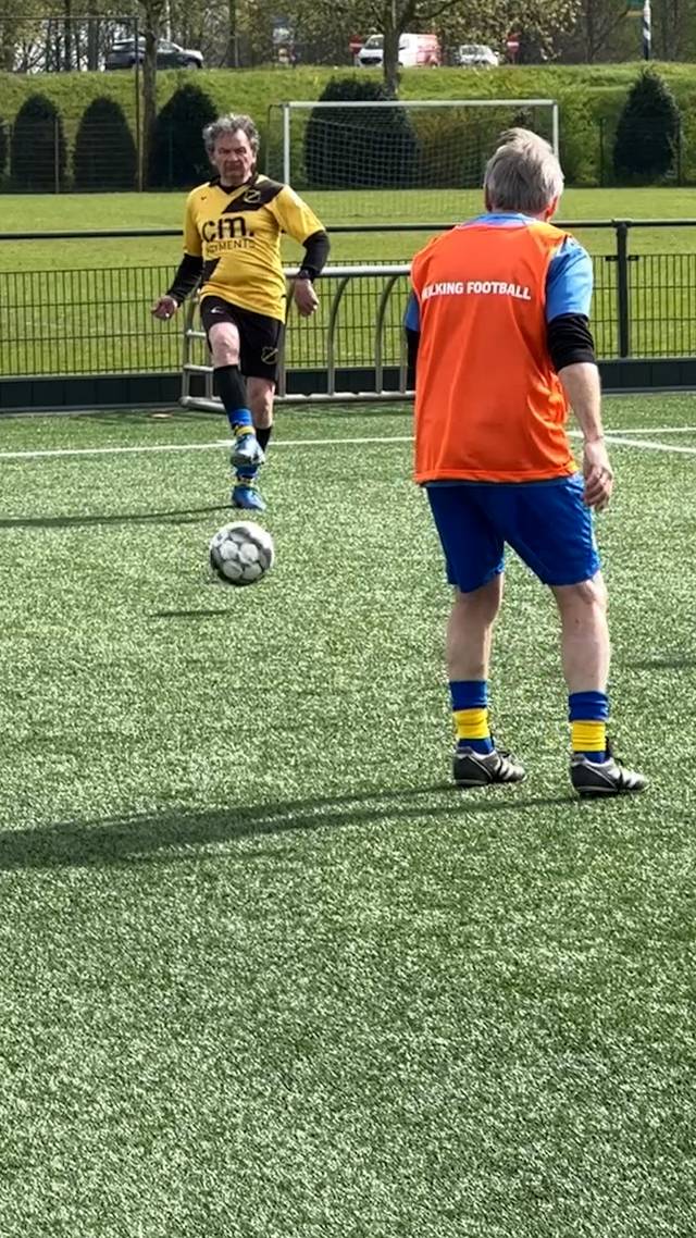 Walking football loopt op z'n eind