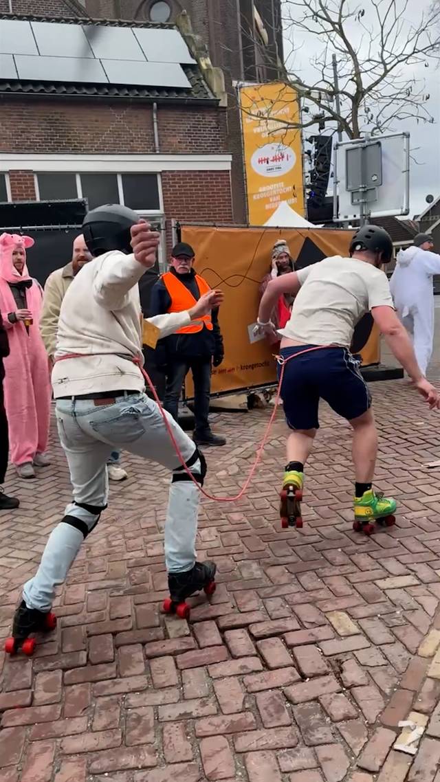 Shotjestocht op rolschaatsen