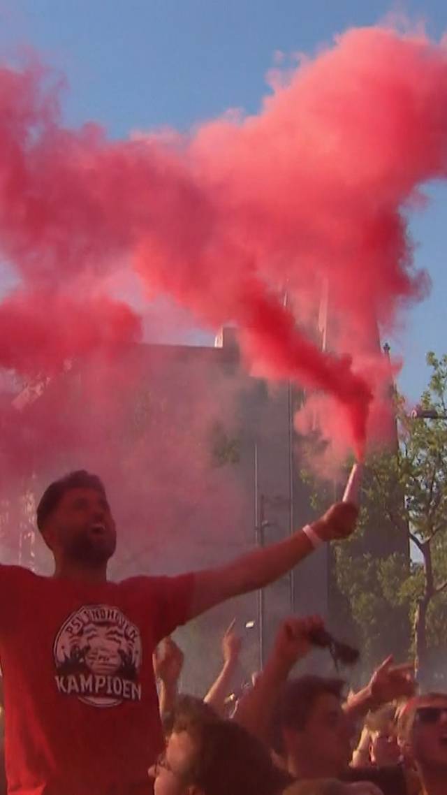 Huldiging zonder vuurwerk?