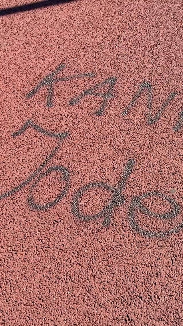 Jodenhaat op fietspad