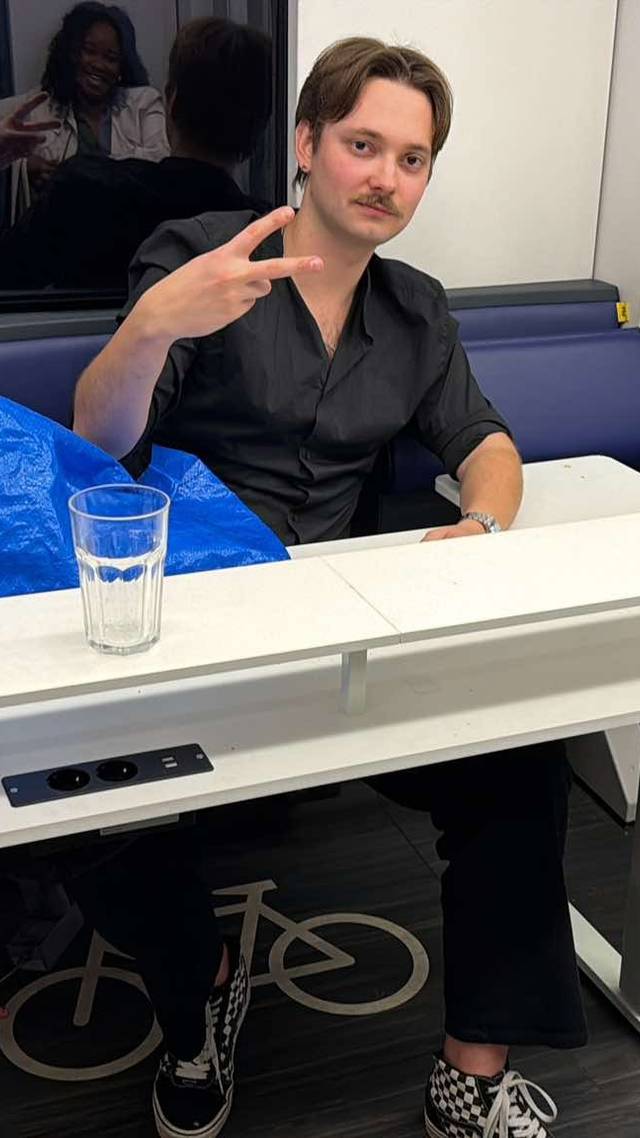 Bureau in de trein